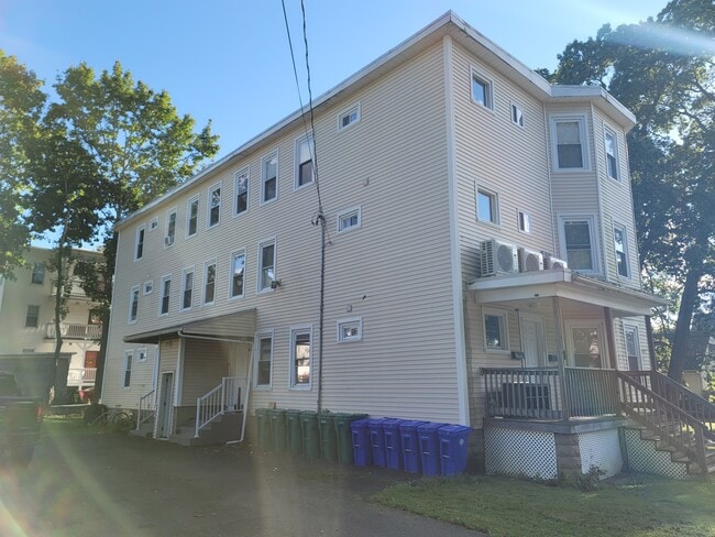 Building Photo - 56 Elizabeth St