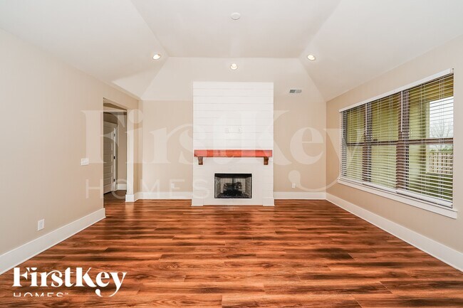 Foto del edificio - 4953 Natalie Way