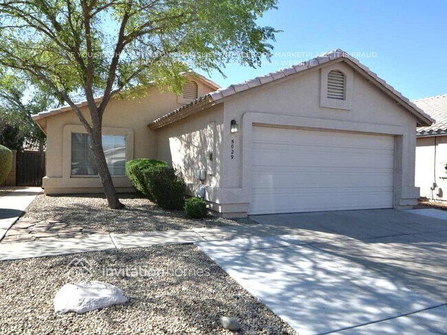 Building Photo - 5029 W Ponderosa Ln