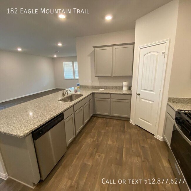 Foto del edificio - 182 Eagle Mountain Trl1