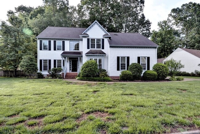 Building Photo - Updated & Spacious Home in Wythe Creek Farms