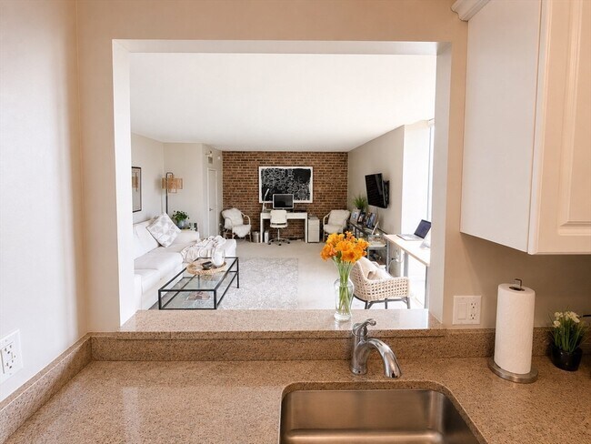 Foto del edificio - 42 8th St