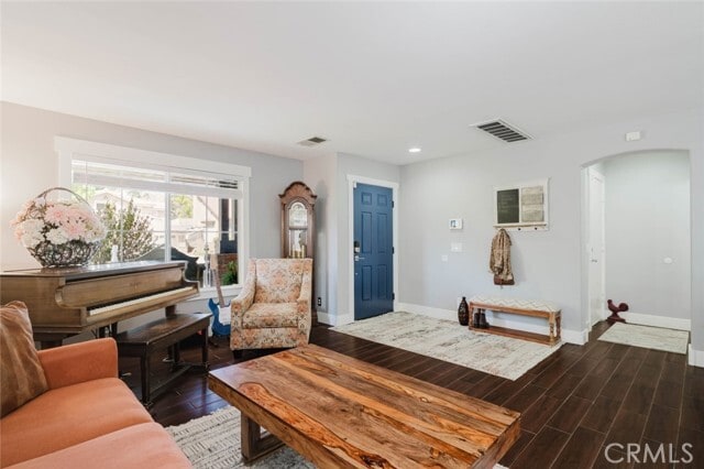 Building Photo - 32480 The Old Rd
