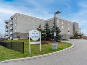 Building Photo - 151 Marina Park Ave