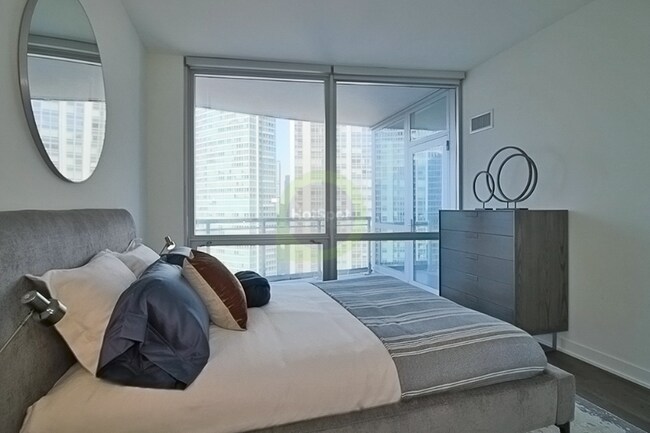 Foto del edificio - 455 N Park Dr