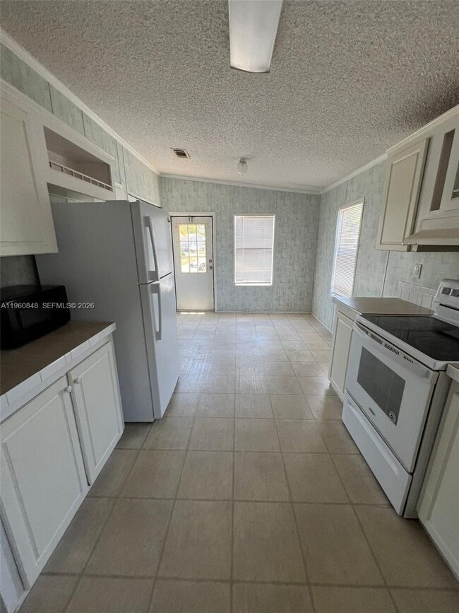 Building Photo - 22966 Seaspray Pl