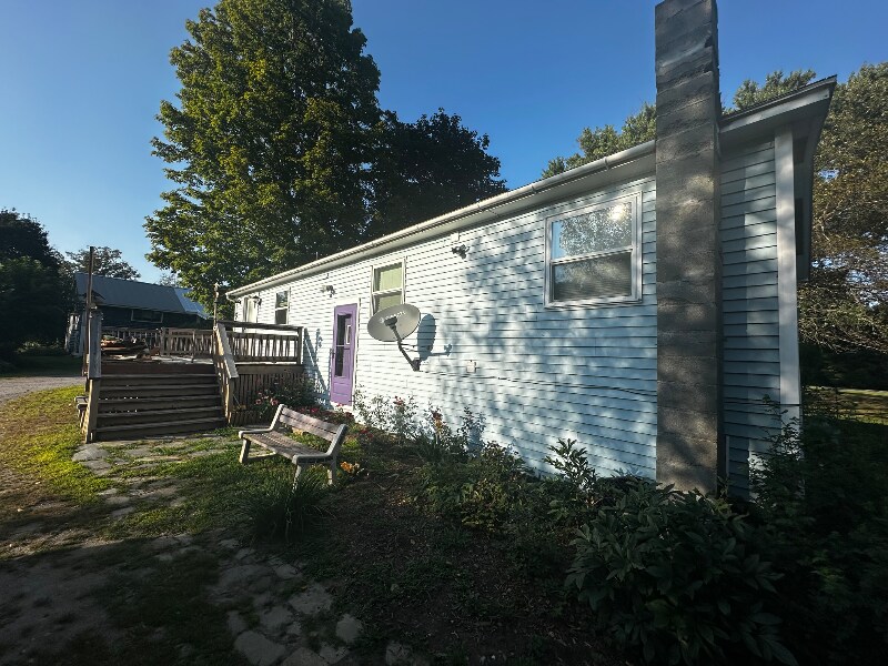 Foto principal - 686 S Windsor St