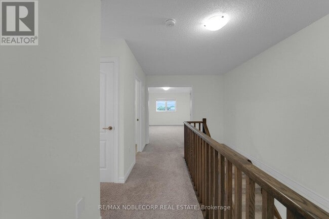 Building Photo - 15 Lloyd Davies Wy