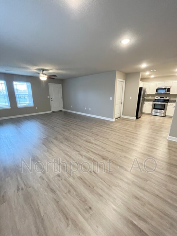 Foto del edificio - 8117 SW 3rd St