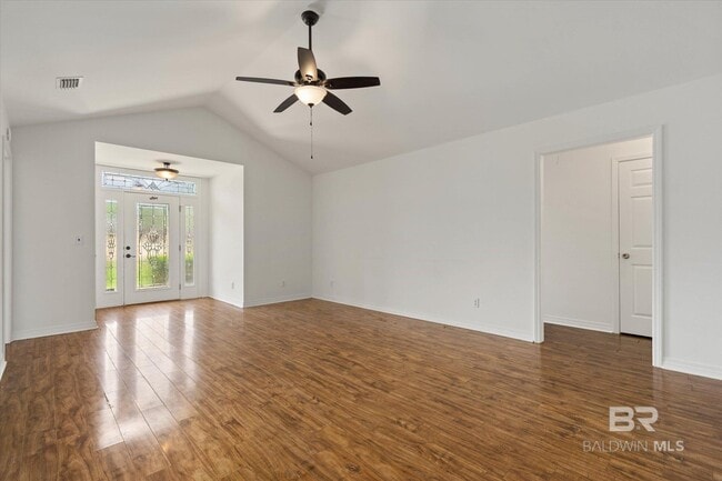 Building Photo - 15982 Pecan View Dr