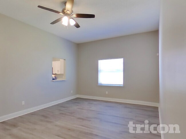 Foto del edificio - 1379 High Plains Dr W