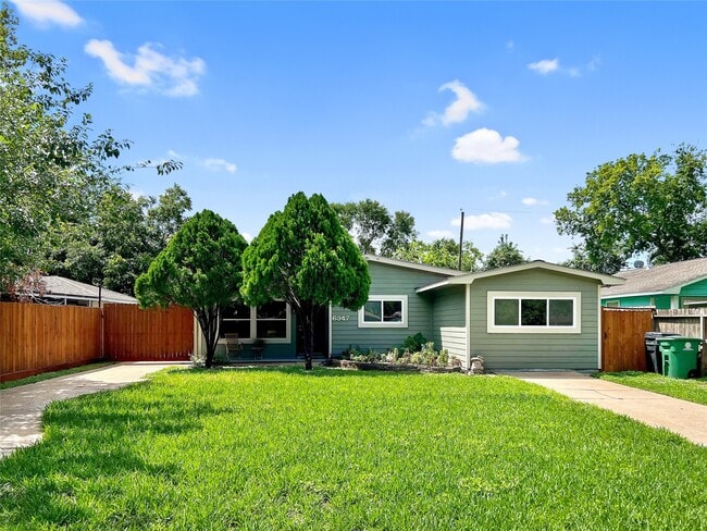 Foto del edificio - 6347 Limestone St