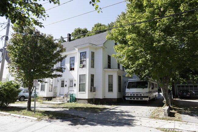 Building Photo - 19-25 Academy St