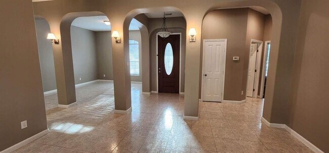 Building Photo - 2515 Octavian Ct