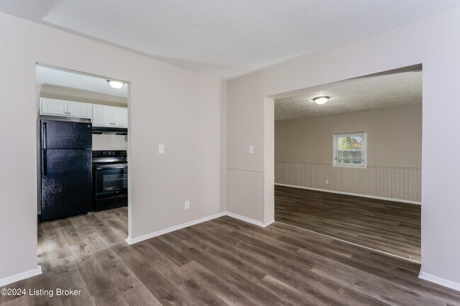 Foto del edificio - 8903 Willowcreek Dr