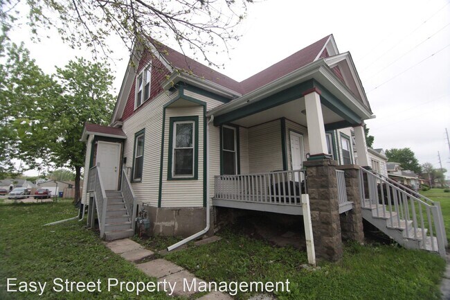 Building Photo - 3006 Rockingham Rd