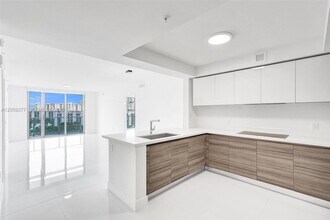 Building Photo - 330 Sunny Isles Blvd
