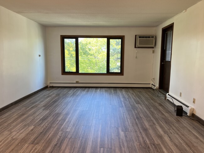 Foto del edificio - 4815 28th Ave S