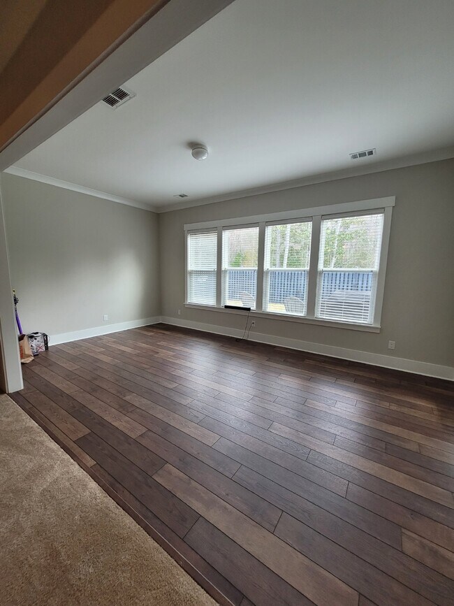 Foto del edificio - Furnished, Hampton Lake Rental! Easy, One ...