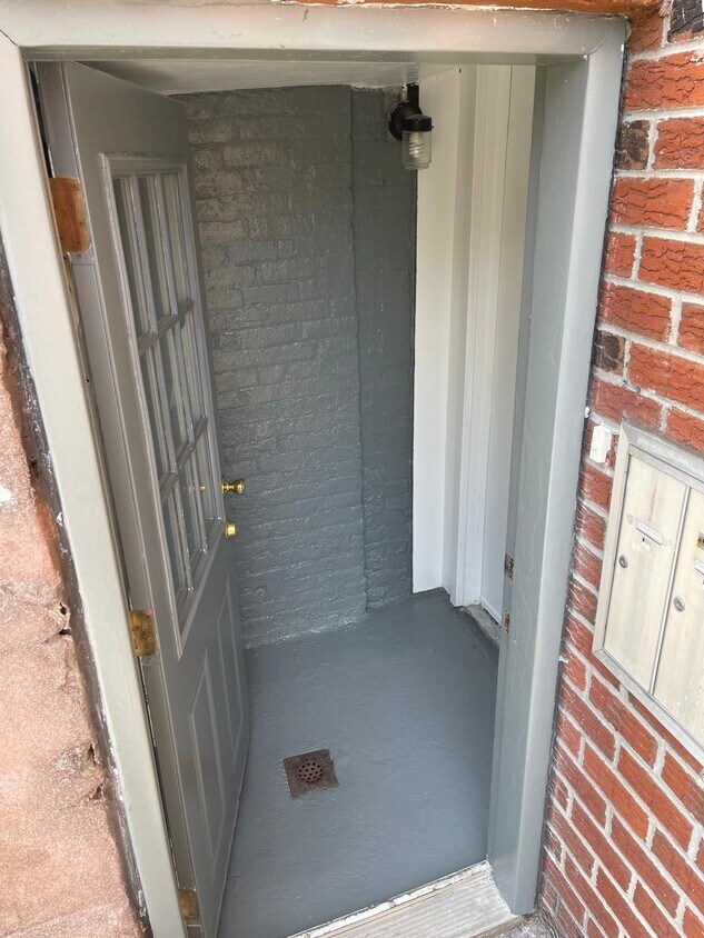 Foto principal - 447 Degraw St