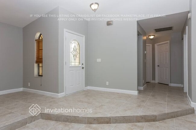 Building Photo - 283 Ponce De Leon St