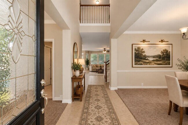Building Photo - 15201 Calaveras Dr