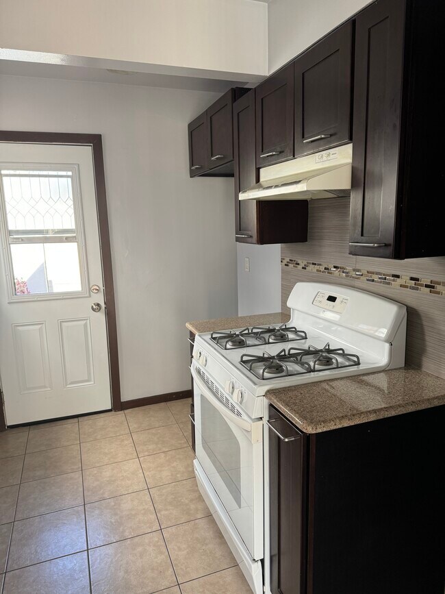 Foto del edificio - 732 E Olive Ave