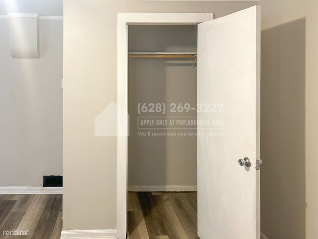 Building Photo - 4 br, 2 bath House - 2137 Erick Ave -