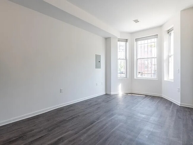 Building Photo - 2914 13th St NW