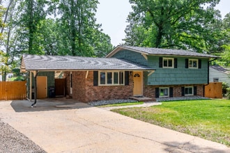 Building Photo - 110 Forestdale Dr