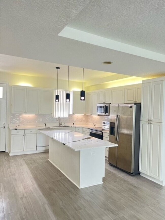 Foto del edificio - 655 Cornerstone Dr