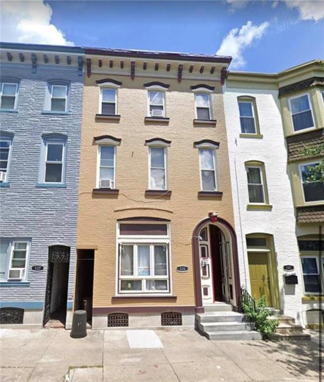 139 S 8th St Unit 3, Allentown, PA 18101 Room for Rent in Allentown
