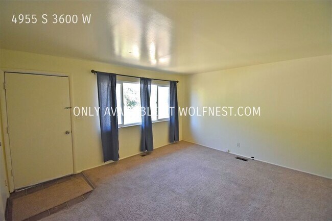 Foto del edificio - Beautiful 2 Bed Taylorsville Unit! No Depo...