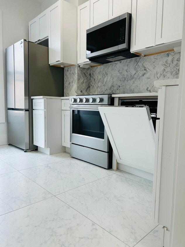 Photo - 150 E 32nd St (Brooklyn, NY)