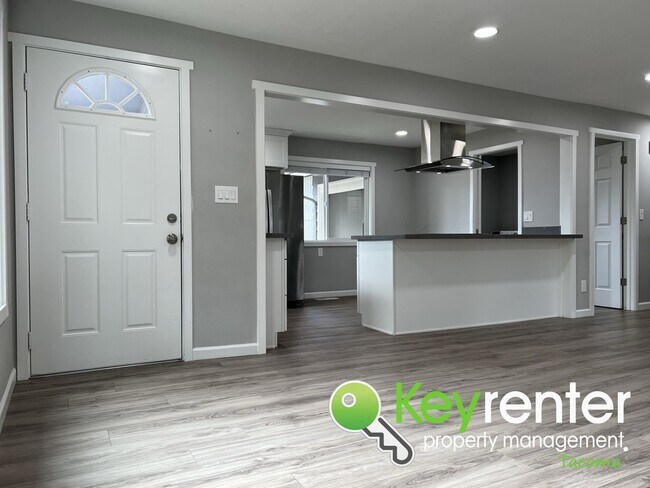 Foto del edificio - Newly Renovated Tacoma Rambler House!
