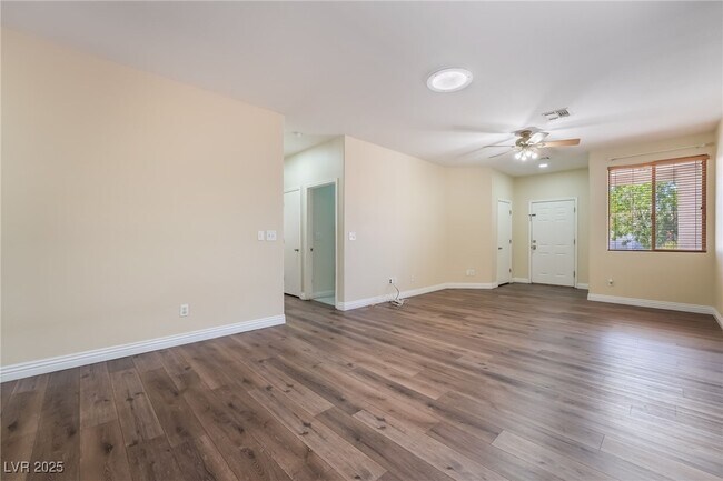 Building Photo - 5954 Reflection Point Ct