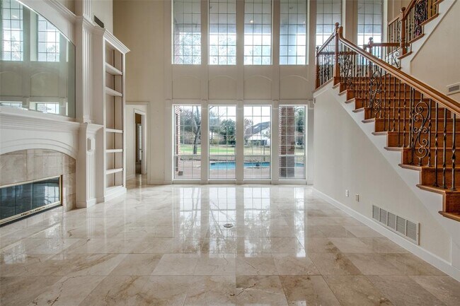 Foto del edificio - 6612 Bermuda Dunes Dr