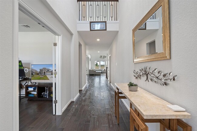 Building Photo - 4101 Gildas Path