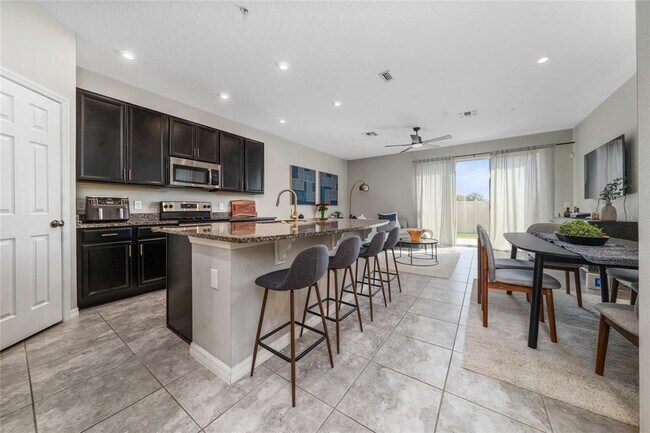 Foto del edificio - 10849 Wyne Tree Ct
