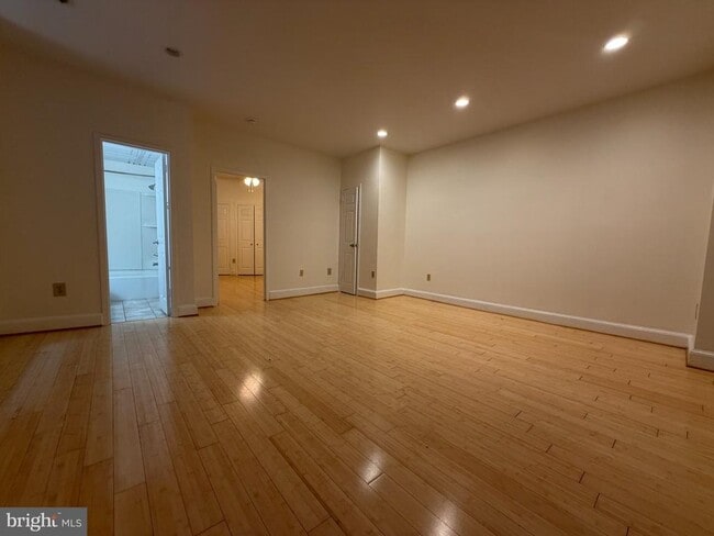 Building Photo - 1115 12th St NW