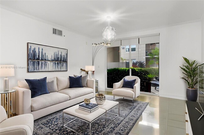 Foto del edificio - 17125 N Bay Rd