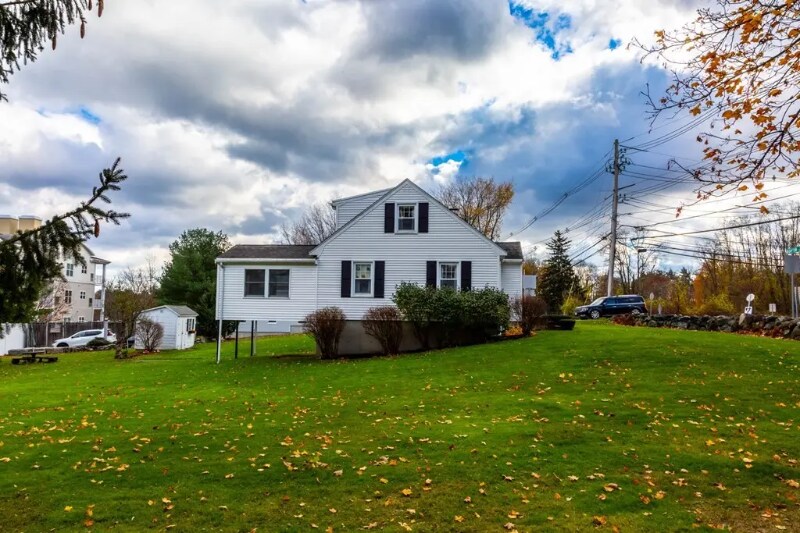 Primary Photo - 45 Dayton St