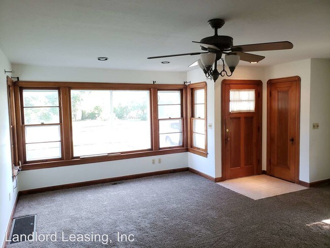 Building Photo - 2 br, 2 bath House - 717 W. 32nd Street
