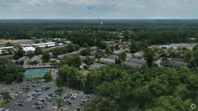  - Gates at Summerville Apartments