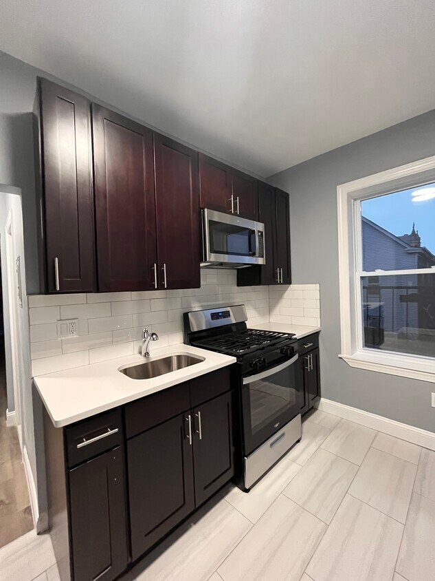 42 W 29th St Unit 2 - 40 W 29th St
