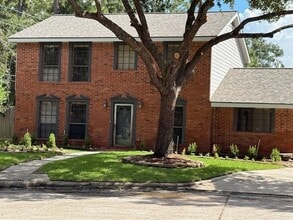 Building Photo - 3503 Lost Oak Dr