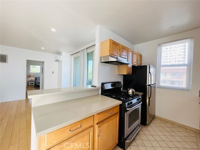 Building Photo - 1114 6th St