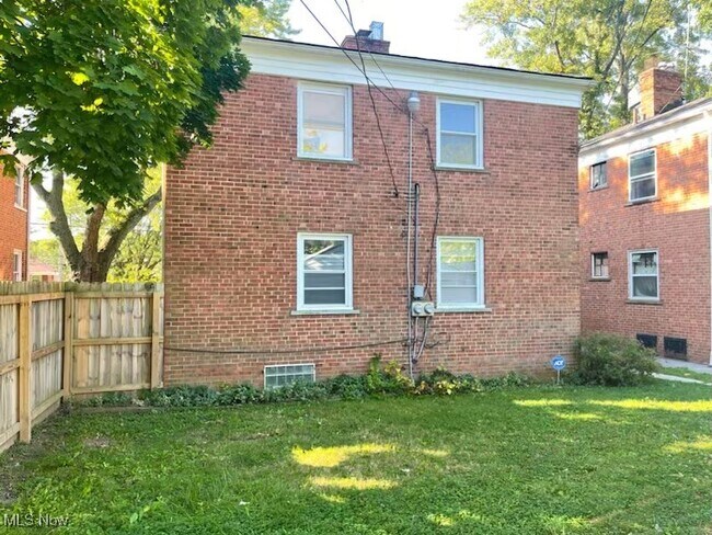 Building Photo - 17715 Harvard Ave