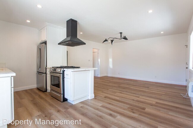 Foto del edificio - 11807 Courtleigh Dr