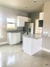Building Photo - 2037 N Ranch Estates Blvd